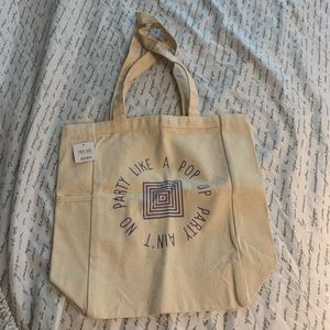 LuLaRoe tote bag with side pocket